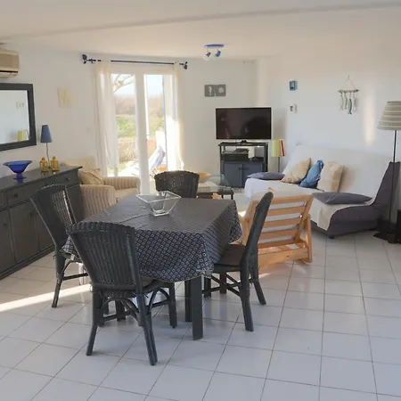 Apartment Nr 90 Les Marines